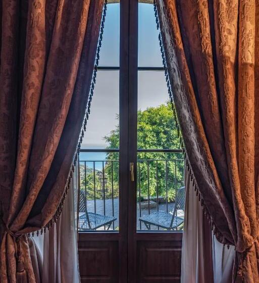 اتاق لوکس, Bar Vitelli Charming Suites