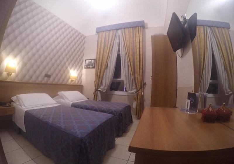 Camera Standard, Assisi