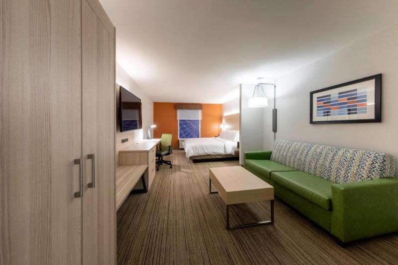 스위트 킹사이즈 침대, Holiday Inn Express Hotel & Suites Petersburg/dinwiddie, An Ihg