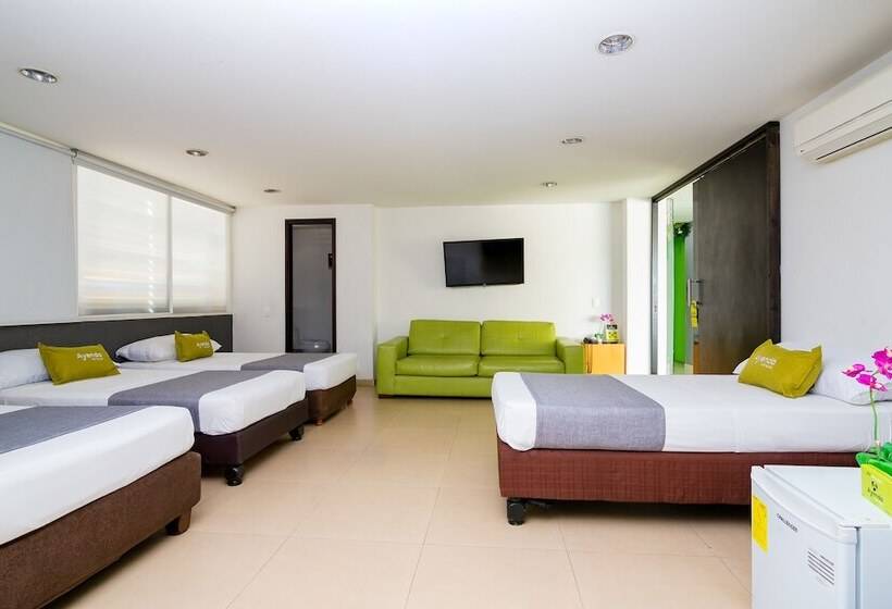 Номер Стандарт Трехместный, Ayenda 1415 Las Vegas Granada