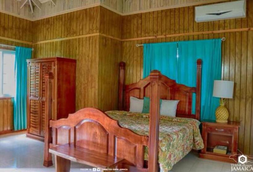 Classic room with balcony, Bay View Eco Resort & Spa