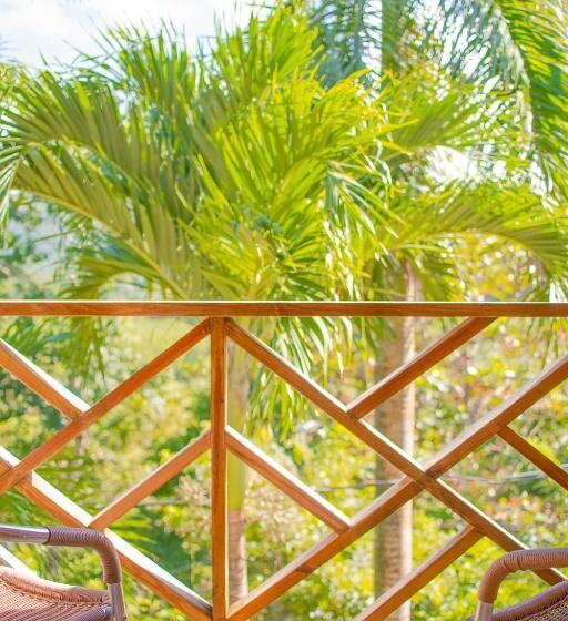 Classic room with balcony, Bay View Eco Resort & Spa