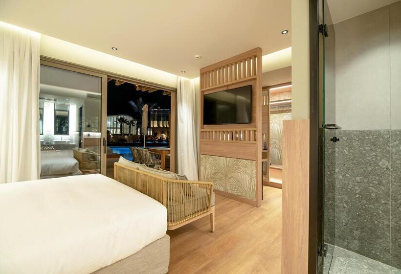 Классический Номер Вид на Сад, Senseana Sea Side Resort & Aquadventure