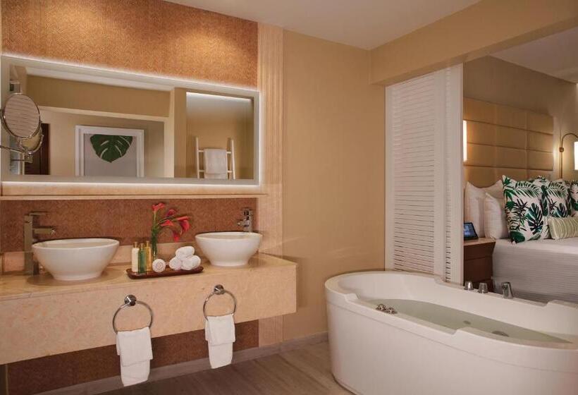 سوییت جونیور کلاب, Secrets Wild Orchid
