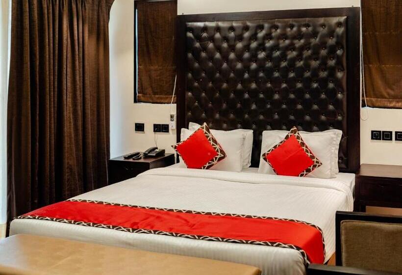 豪华房间, Divan Clarks Inn, Goa