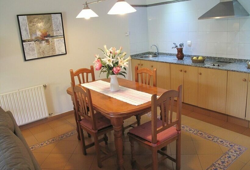 2침실 아파트 정원 전망, Apartamentos Rurales El Otero
