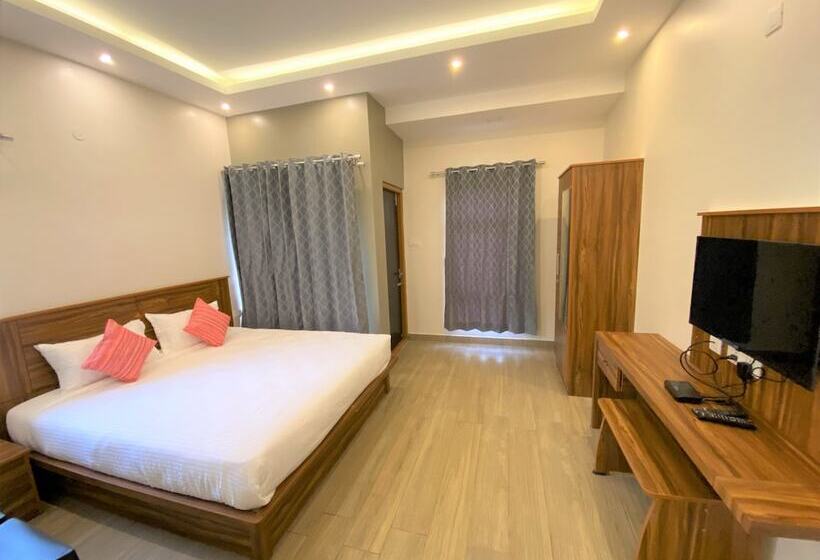 اتاق لوکس, Avalon Stays  Ooty