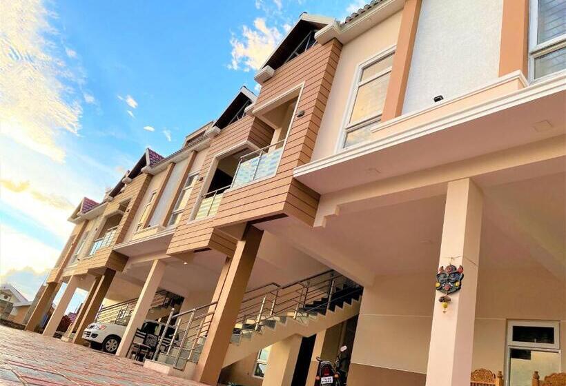 اتاق لوکس, Avalon Stays  Ooty