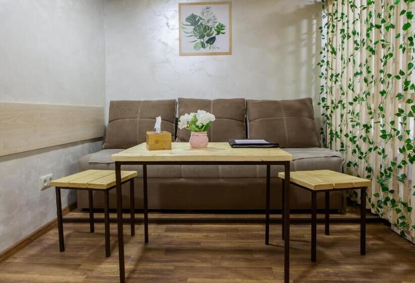Семейный Номер, Dilivita Rest House