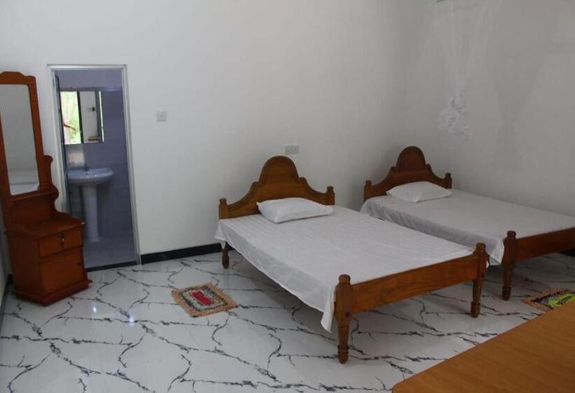 Family Room, Hikkaduwa Rest
