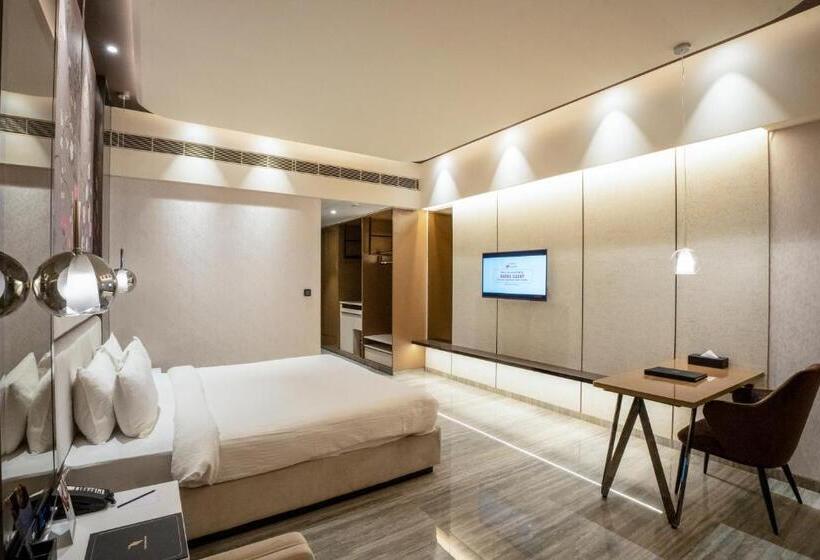 Номер Deluxe, Seven Eleven Hotels And Club