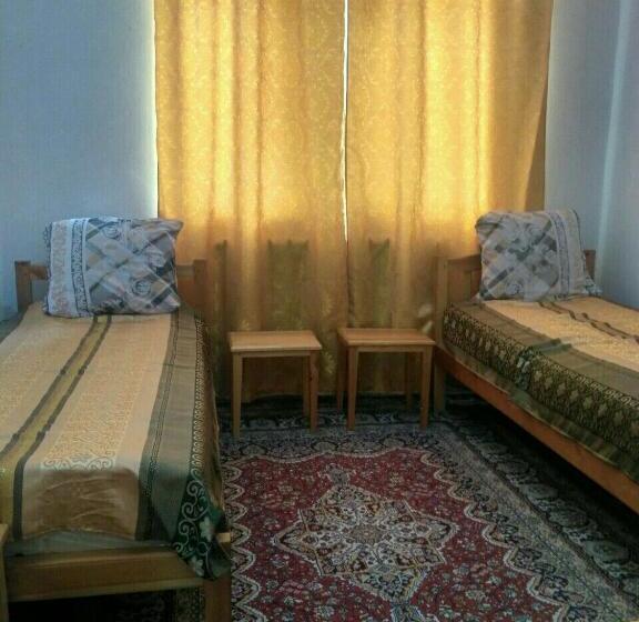 اتاق استاندارد, Western House