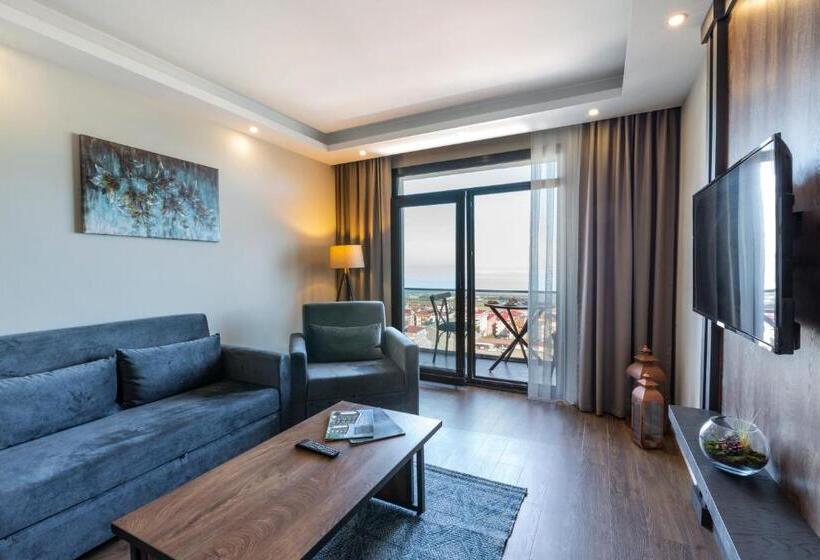 سوییت سوپریور با چشم‌انداز دریا, Misal Hotel Trabzon