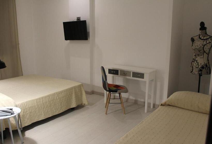 اتاق استاندارد چهار تخته, Miramare