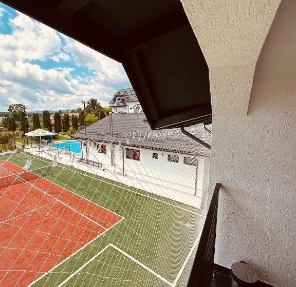 Четырехместный Номер Deluxe, Casa Yda