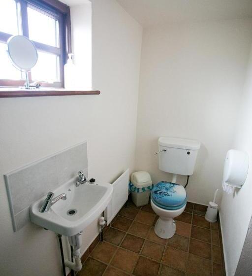 اتاق استاندارد چهار تخته, Aille River Tourist Hostel And Camping Doolin