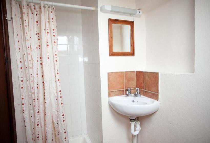 اتاق استاندارد, Aille River Tourist Hostel And Camping Doolin