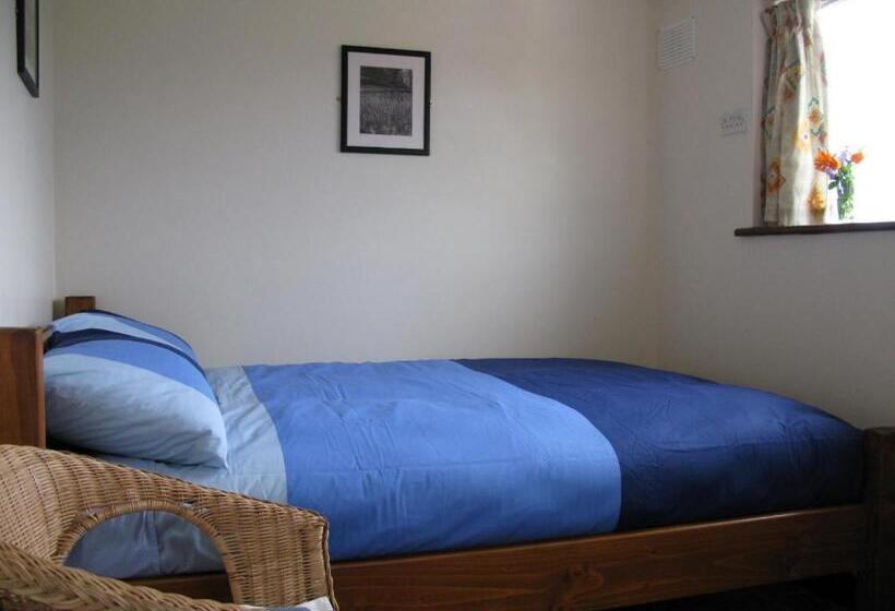 اتاق استاندارد با چشم‌انداز باغ, Aille River Tourist Hostel And Camping Doolin