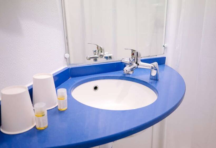 Номер Стандарт, Kyriad Direct Chilly Mazarin