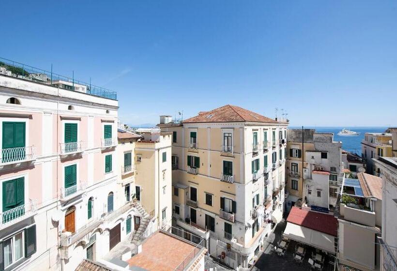 Номер Superior Вид на Море, Residenza Del Duca Casa Vacanza