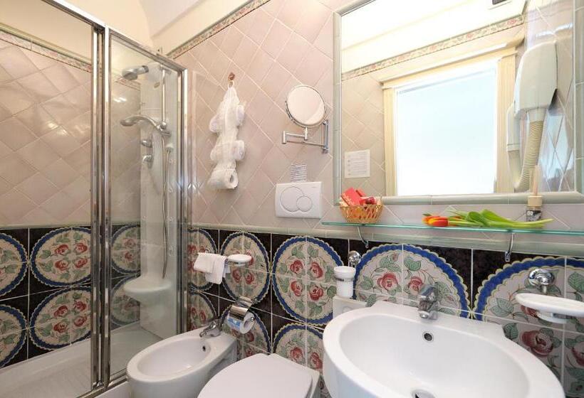 Номер Superior Вид на Море, Residenza Del Duca Casa Vacanza