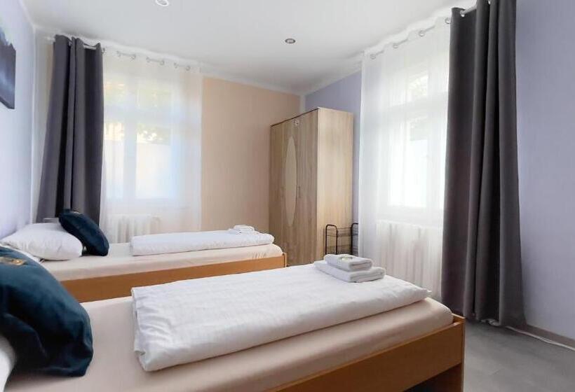 اتاق استاندارد با سرویس بهداشتی مشترک, Motel Daria Hennigsdorf Berlin