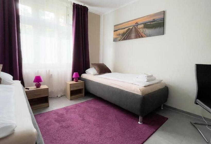 اتاق سوپریور, Motel Daria Hennigsdorf Berlin