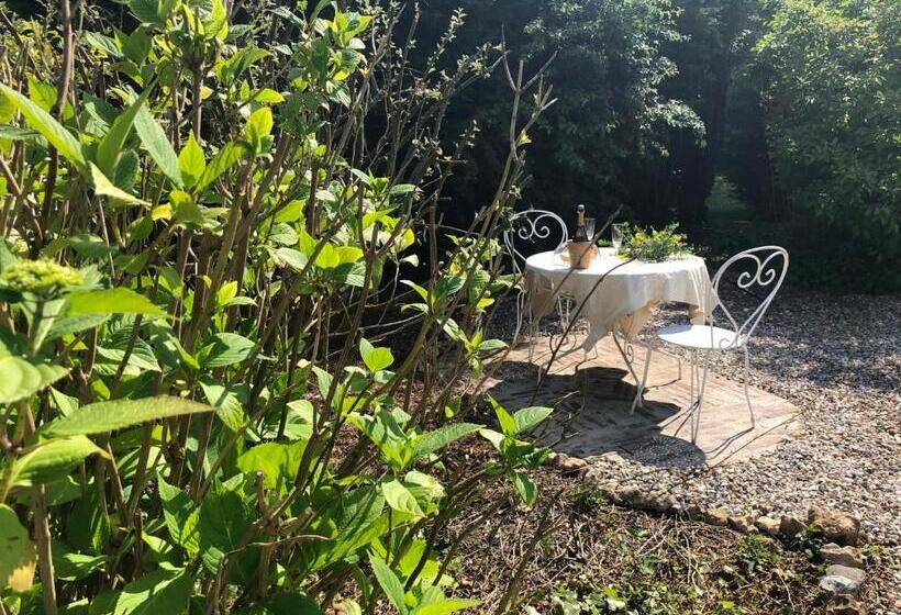 Номер Стандарт с Террасой, Jardin Des Pérelles