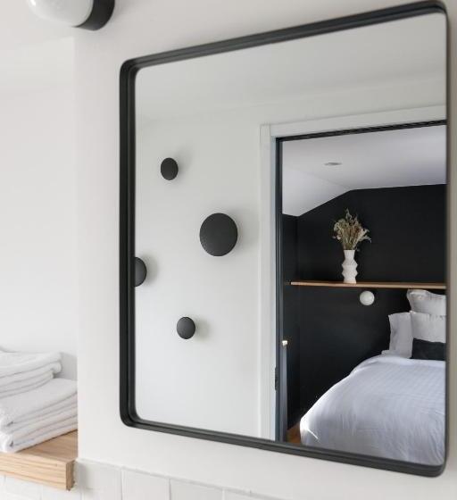 اتاق استاندارد, La Peniche   Bed And Bicycle   Tournon