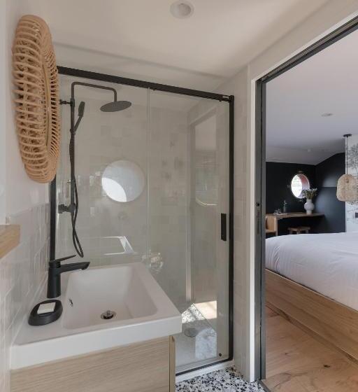 اتاق استاندارد, La Peniche   Bed And Bicycle   Tournon