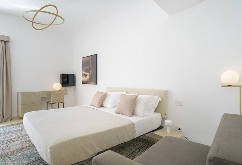 اتاق اکونومی, Sopramonte Exclusive Rooms