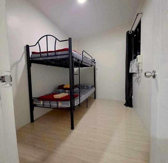 آپارتمان دوبلکس 1 خوابه, 2020 Travelers Inn