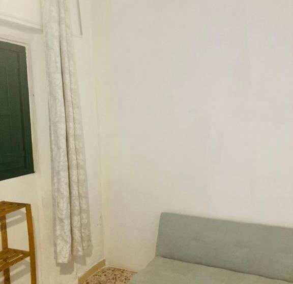 اتاق استاندارد با سرویس بهداشتی مشترک, Maria Magdalena   Room 4