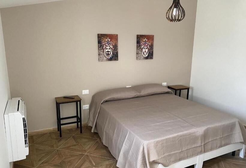 Quarto Estandar com Terraço, Dream Corleone One