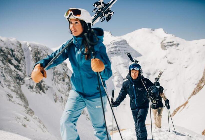چادر با خدمات رفاهی استاندارد, Mount74