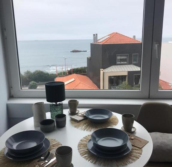سوییت جونیور با چشم‌انداز دریا, Porto Beach Rooms