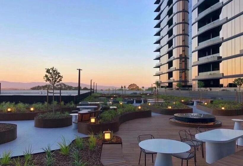 آپارتمان لوکس 1 خوابه, Skygarden Luxury Condo