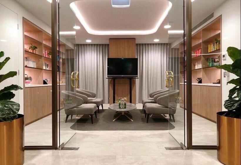 آپارتمان 2 خوابه, Skygarden Luxury Condo