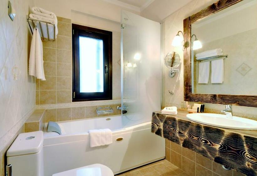 Полулюкс, Stevalia Hotel & Spa