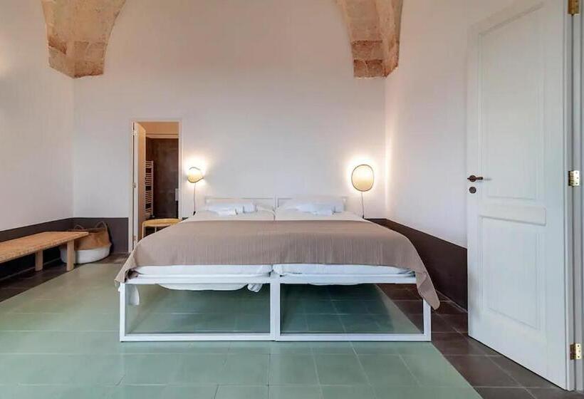 Номер Deluxe с Балконом, Masseria Pezza
