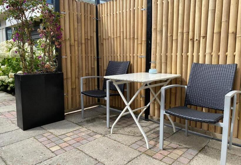اتاق لوکس, Style Gardenhouse Zwanenburg Near Amsterdam, Haarlem, Zandvoort