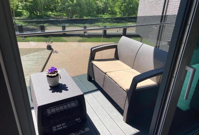 سوییت دوبلکس, Sky Villa