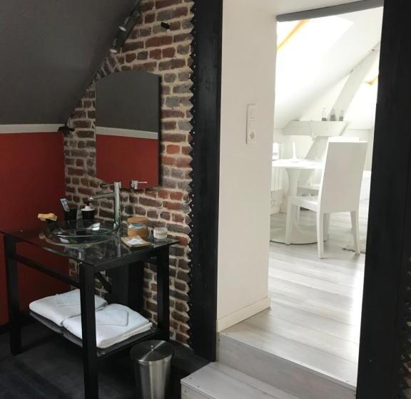 اتاق استاندارد سه نفره, Chambres Privées Chez Le Particulier Aéroport Lille Lesquin