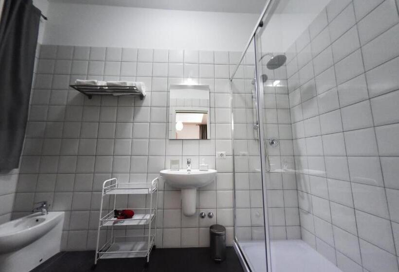 اتاق استاندارد, Ripahome B&b