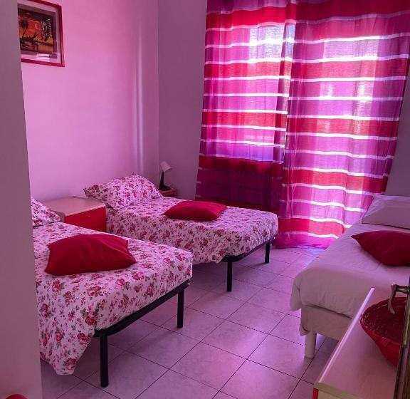 Трехместный Номер Базовый, Guest House Micini