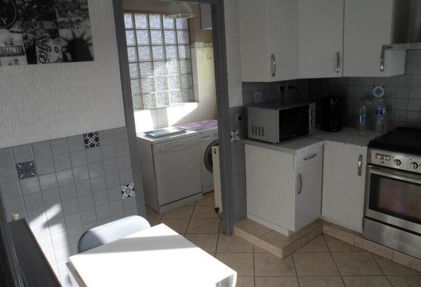 Вилла 2 Спальни, Maison Individuelle De 100 M2