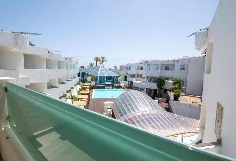 آپارتمان 1 خوابه با چشم‌انداز استخر, Apartamentos Bora Bora  Adults Only