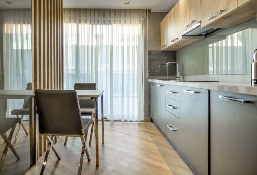 سوییت, La Boutique Hotel & Suites