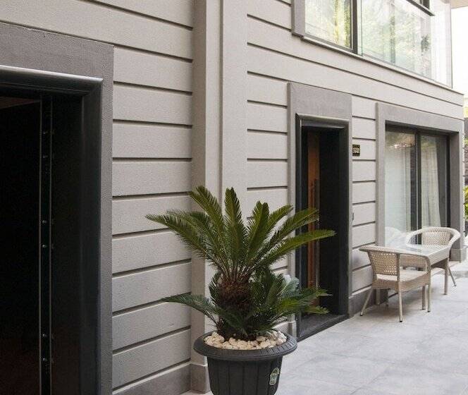 سوییت, La Boutique Hotel & Suites