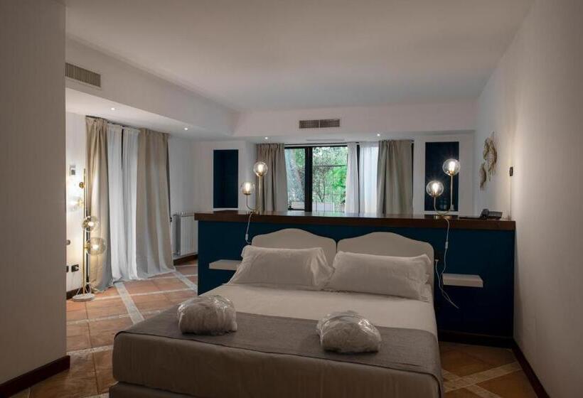 Номер Стандарт Вид на Сад, La Locanda Del Pontefice   Luxury Country House